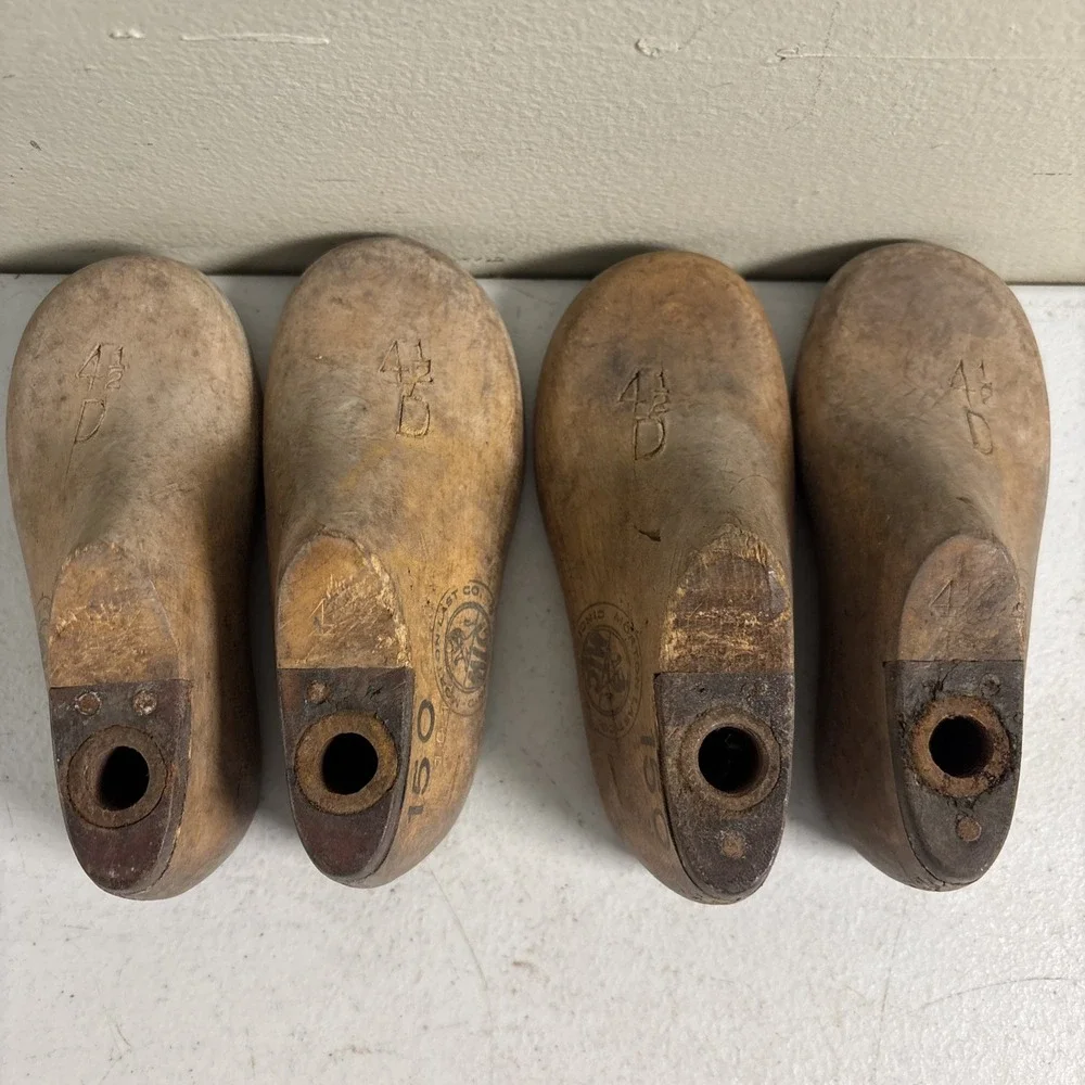 WOODEN SHOE FORMS Child's Size 4 1/2D Morton Last Co‎ Cincinnati 1954 2 Pair (4)